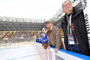 Legenden während des Legendenspiels Ost gegen West beim Winter Derbys Dresden 2016 am 09.01.2016 in Dresden, Deutschland. (Foto von City-Press GbR) Copyright: Winter Derby Dresden/City-Press Abdruck Honorarfrei